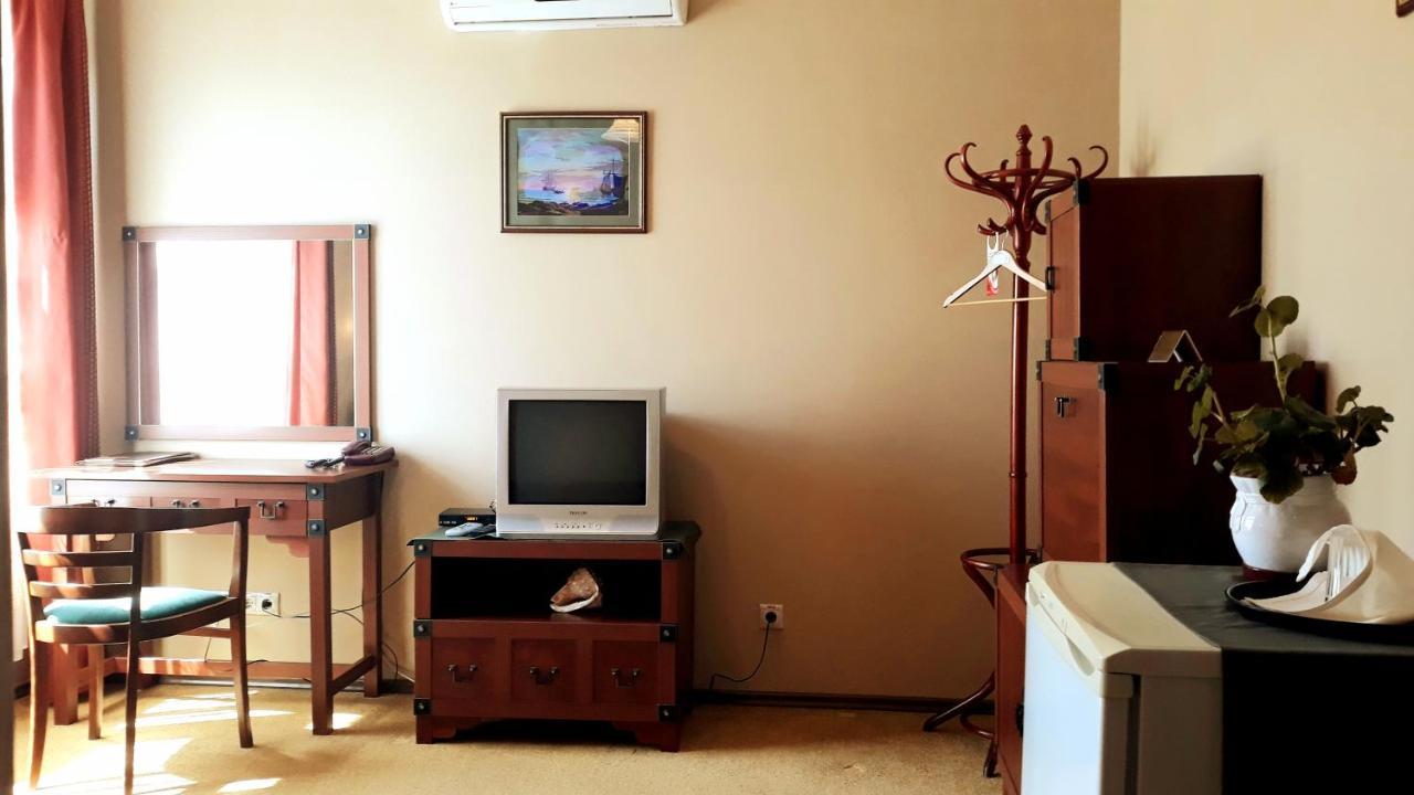 Letuchiy Gollandets Uzhhorod Quarto foto